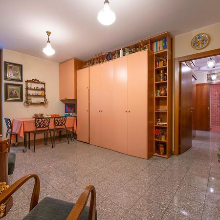 Residenza Impero Bezzecca Apartment Verona Bagian luar foto